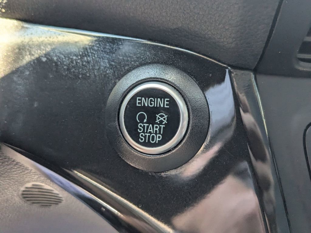 Certified 2018 Ford Escape Titanium w/ Ford Safe & Smart Package AWD/4WD image 25