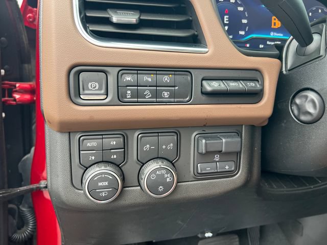 Used 2024 Chevrolet Tahoe High Country AWD/4WD image 35