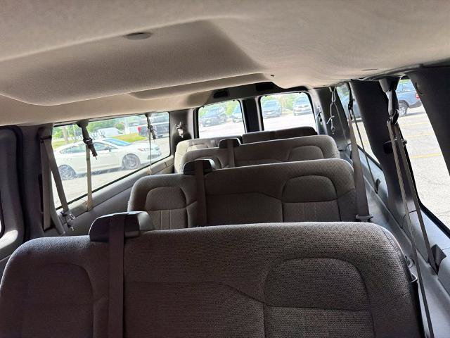 Used 2024 GMC Savana 3500 LS RWD image 11