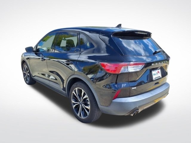 Certified 2022 Ford Escape SE w/ SE Sport Appearance Package FWD image 8