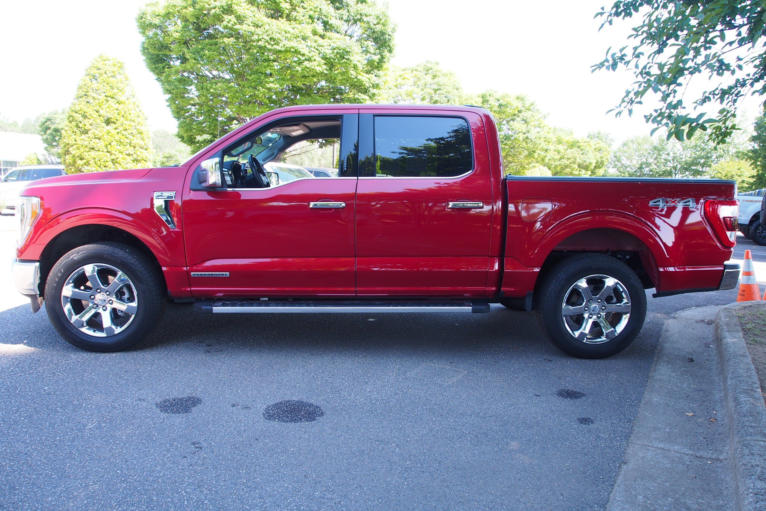 Certified 2023 Ford F150 Lariat w/ Equipment Group 502A High AWD/4WD image 4