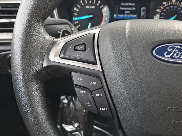 Certified 2018 Ford Fusion SE FWD image 21