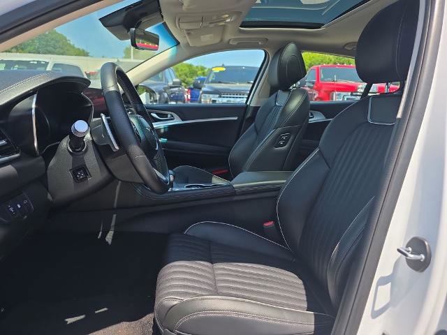 Used 2026 Genesis G70 2.5T Prestige AWD/4WD image 22