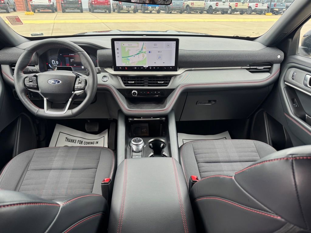 Certified 2025 Ford Explorer ST-Line AWD/4WD image 33