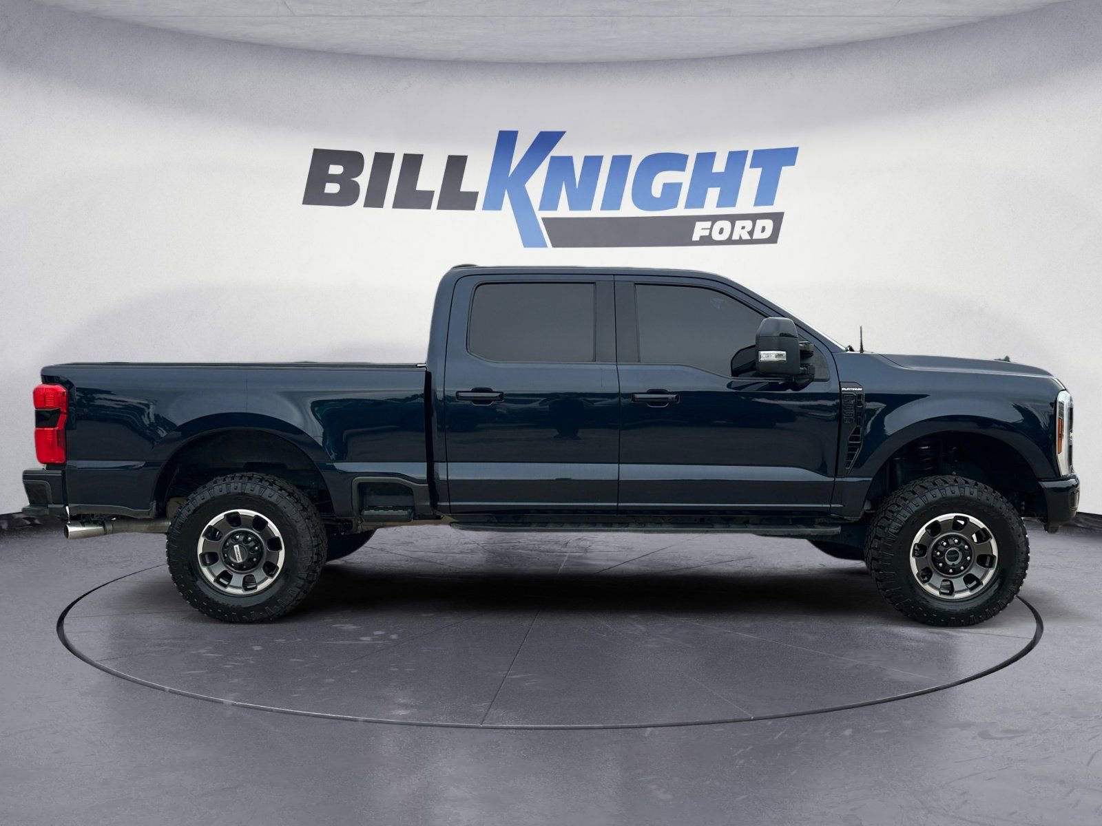 Certified 2024 Ford F250 Platinum w/ Tremor Off-Road Package AWD/4WD image 6
