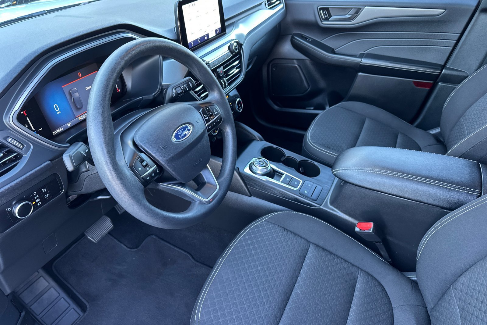 Certified 2025 Ford Escape Active FWD image 12