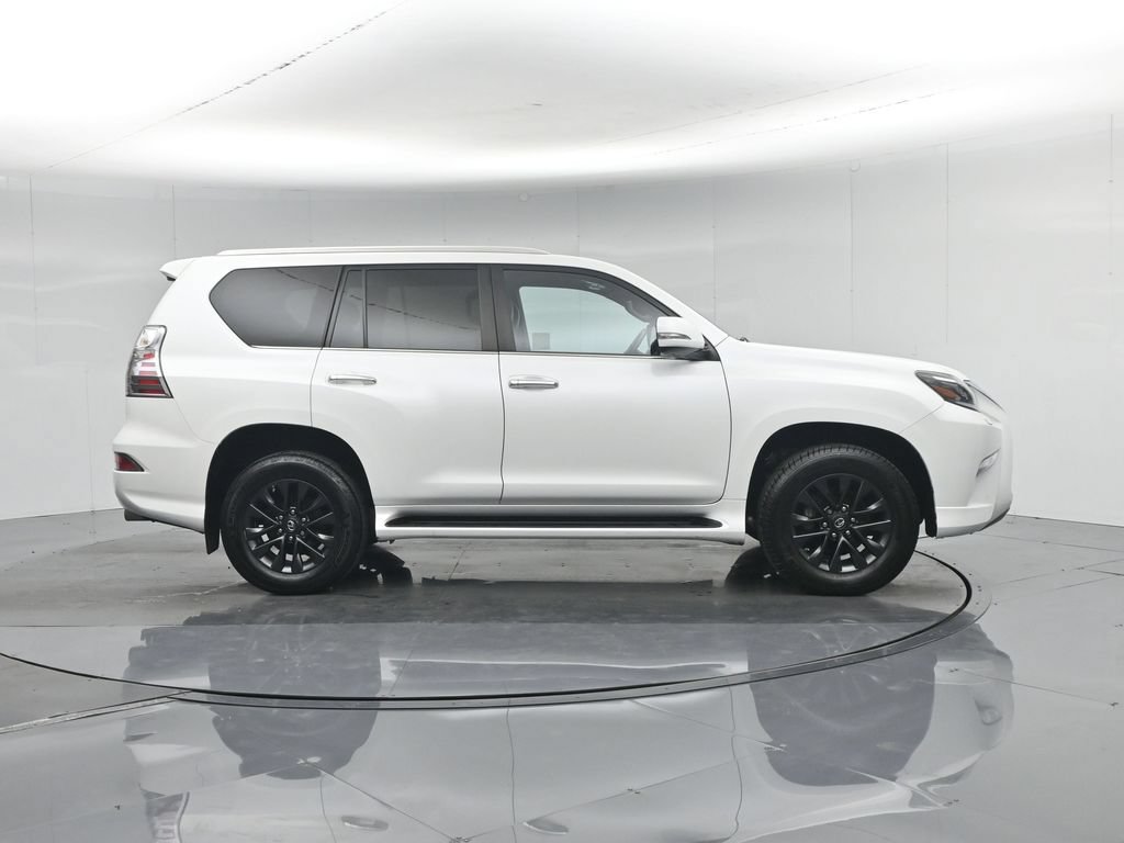 Used 2021 Lexus GX 460 Premium w/ Premium Package AWD/4WD image 32