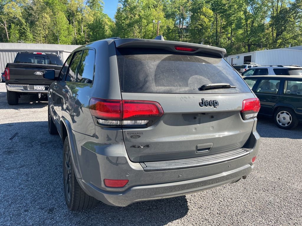 Used 2020 Jeep Grand Cherokee Altitude image 6