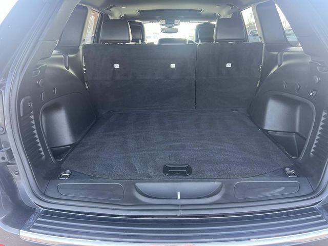 Used 2021 Jeep Grand Cherokee Limited AWD/4WD image 11