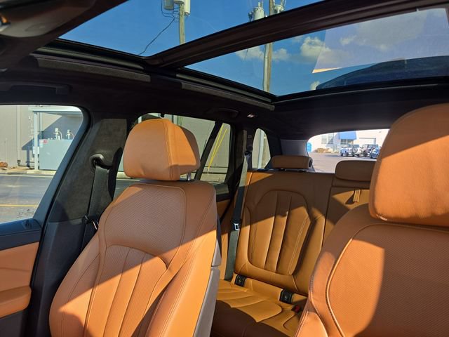 Used 2022 BMW X5 xDrive45e AWD/4WD image 22