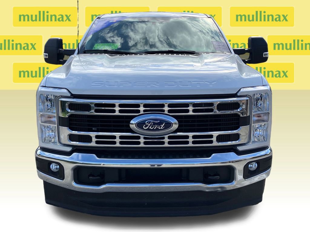 Certified 2025 Ford F250 XLT image 9