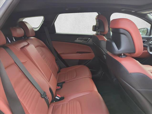 Used 2025 Kia Sportage SX FWD image 22