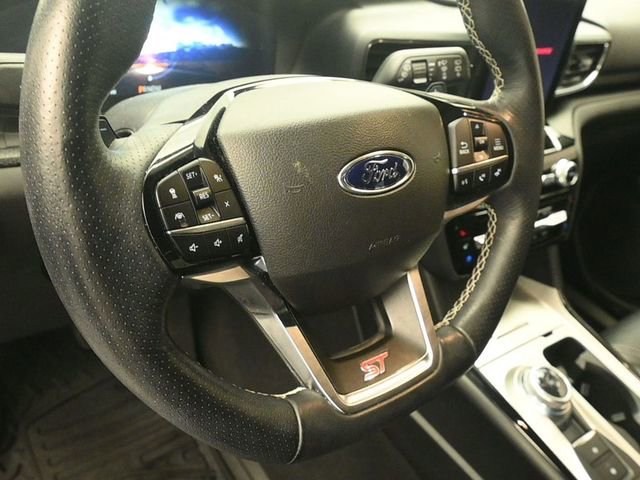 Certified 2022 Ford Explorer ST w/ Equipment Group 401A image 16