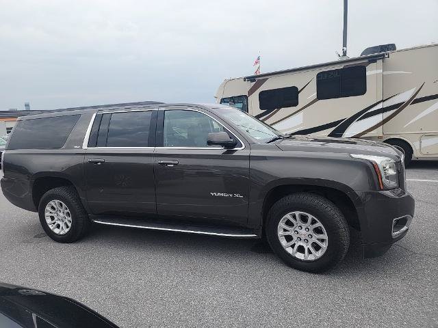 Used 2019 GMC Yukon XL SLT AWD/4WD image 2