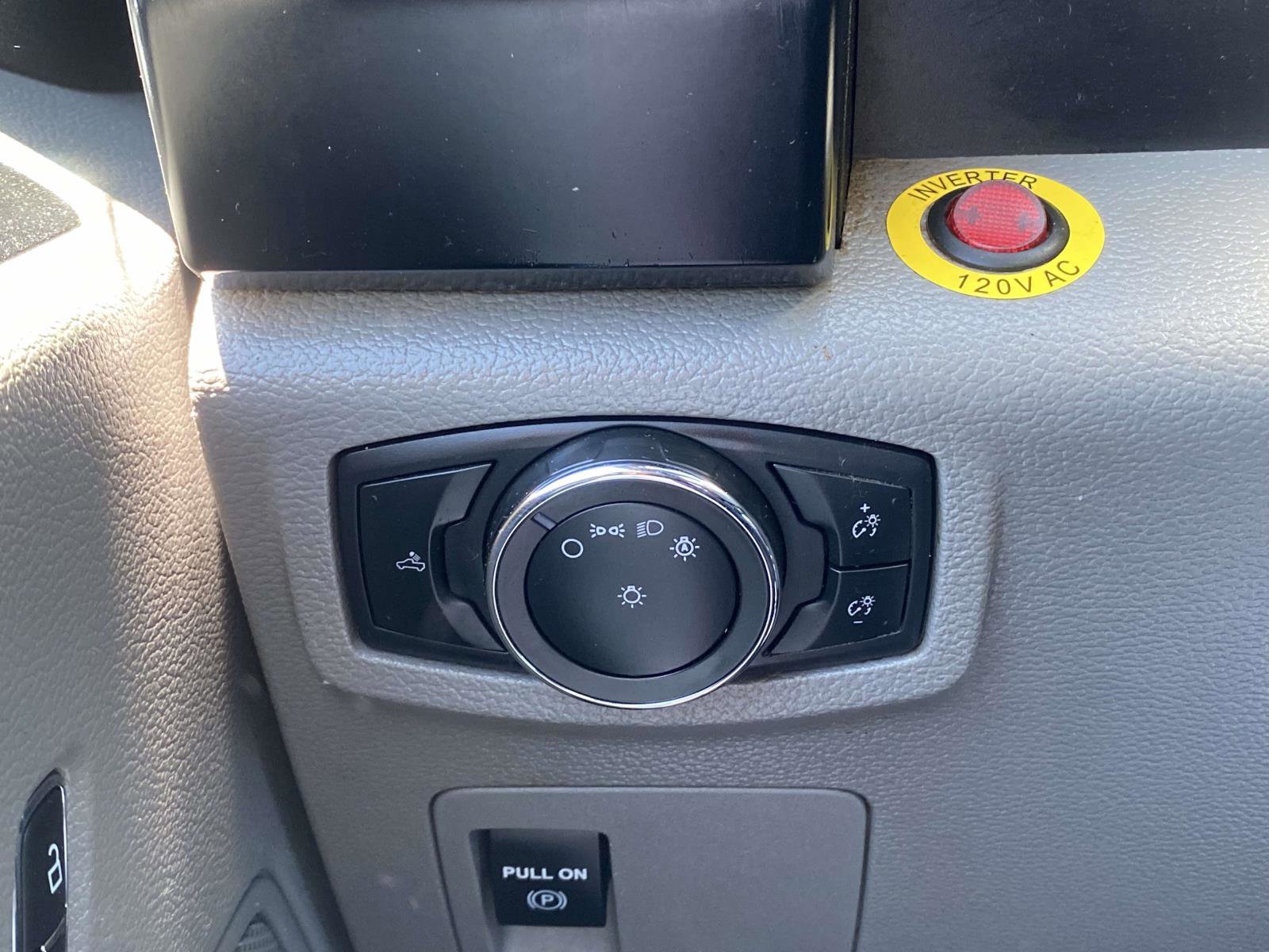 Certified 2018 Ford F150 XL w/ XL Power Equipment Group RWD image 14