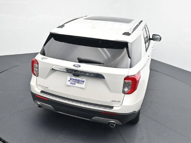 Certified 2023 Ford Explorer Limited w/ Limited Technology Package AWD/4WD image 32