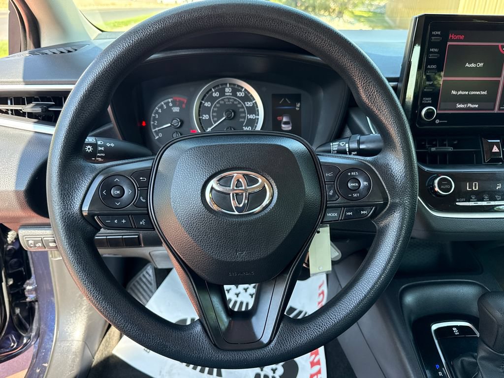 Used 2022 Toyota Corolla LE FWD image 13