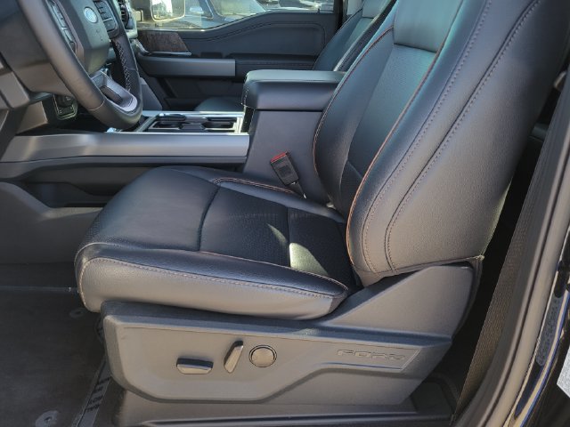Certified 2025 Ford F250 Lariat w/ Lariat Ultimate Package AWD/4WD image 6