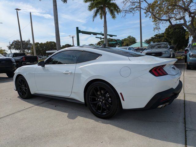 Certified 2025 Ford Mustang Premium image 2