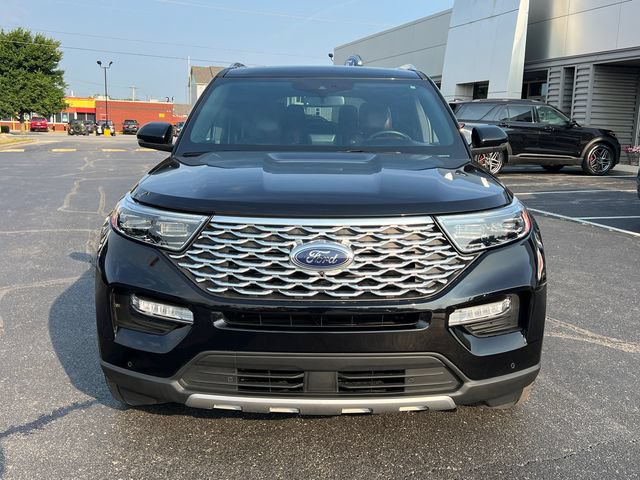 Certified 2023 Ford Explorer Platinum w/ Technology Package AWD/4WD image 2