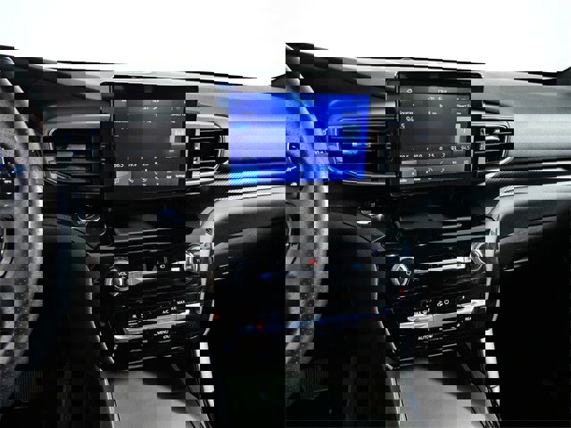 Certified 2023 Ford Explorer ST-Line image 19