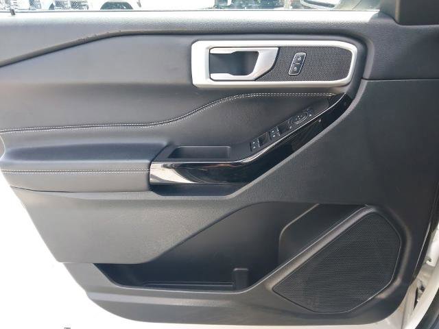 Certified 2023 Ford Explorer ST AWD/4WD image 15