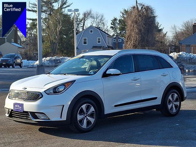 Used 2017 Kia Niro EX w/ Paint Protection Package image 1