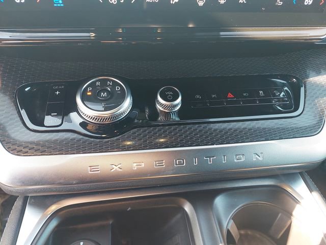 Certified 2025 Ford Expedition Max Platinum w/ Stealth Performance Package image 25