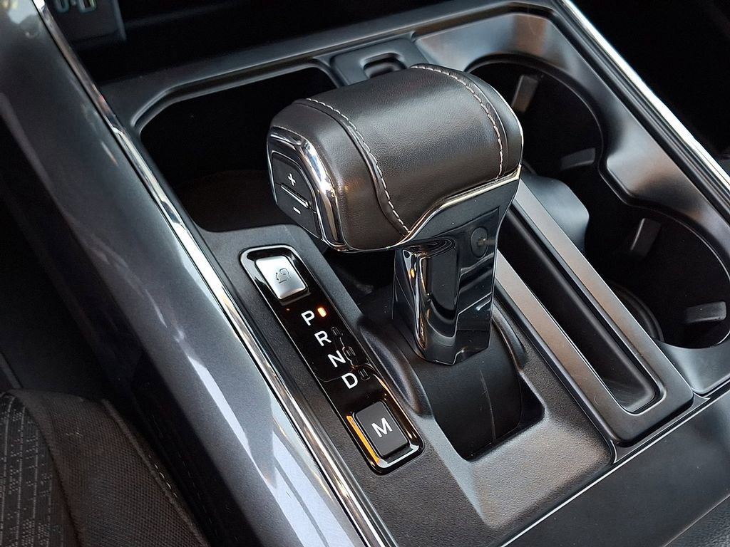 Certified 2022 Ford F150 XLT w/ Equipment Group 302A High image 15