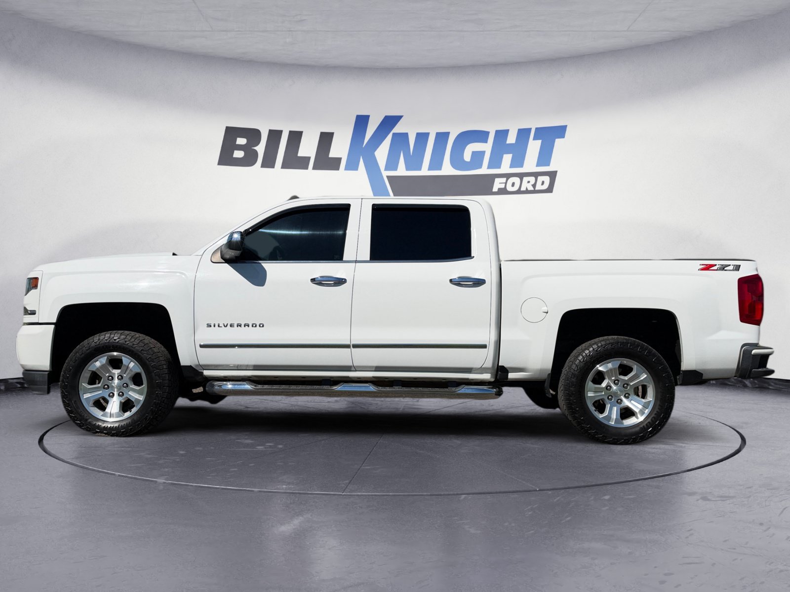 Used 2018 Chevrolet Silverado 1500 LTZ Z71 w/ LTZ Plus Package AWD/4WD image 2