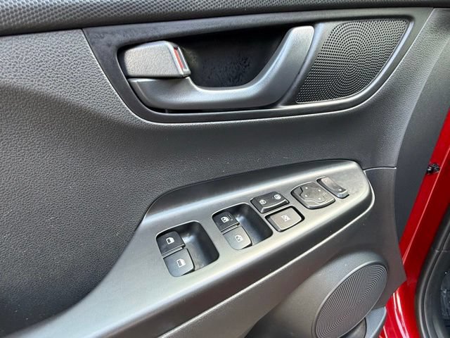 Used 2023 Hyundai Kona SEL FWD image 13