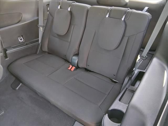 Certified 2023 Ford Explorer XLT RWD image 14