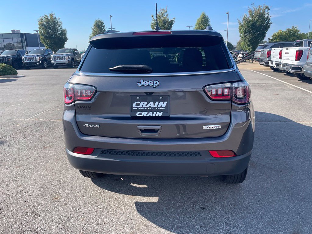 Used 2024 Jeep Compass Latitude AWD/4WD image 7