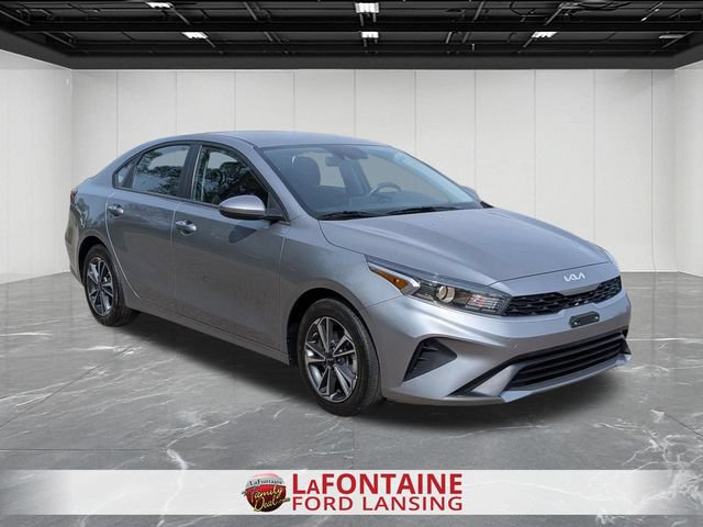 Used 2024 Kia Forte LXS FWD image 7