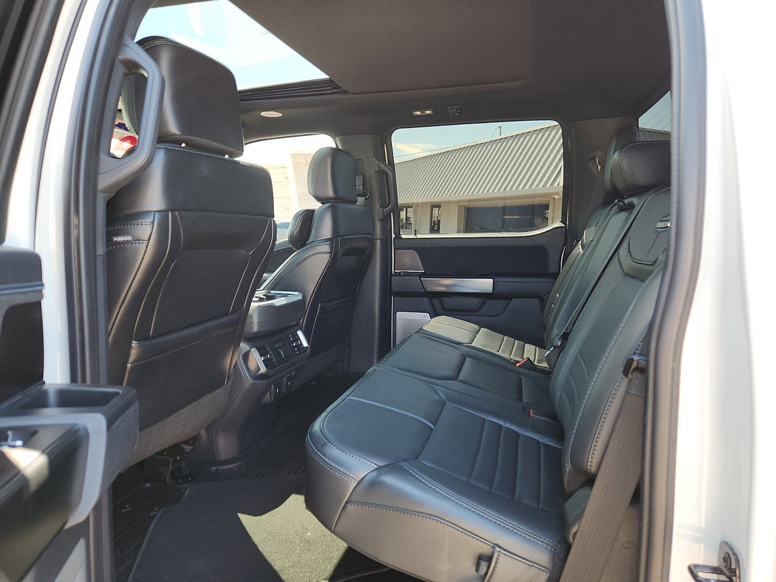 Certified 2024 Ford F150 Platinum w/ Equipment Group 702A High image 9