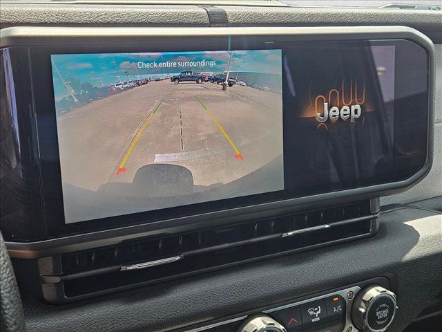 Used 2024 Jeep Wrangler Unlimited Sport AWD/4WD image 13