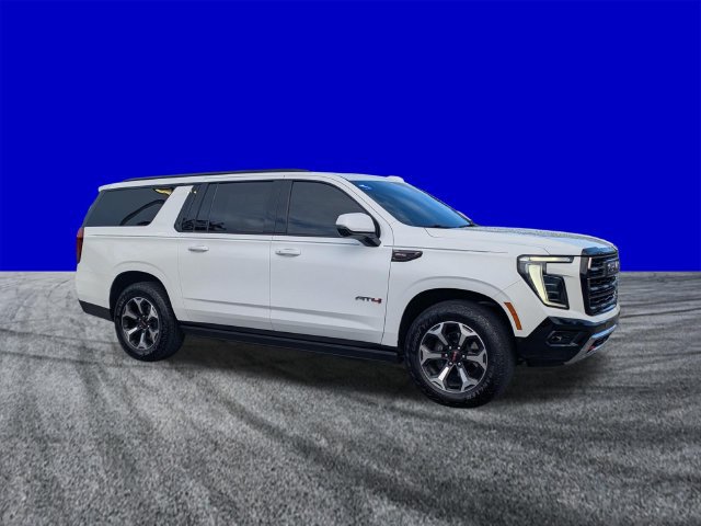 Used 2025 GMC Yukon XL AT4 Ultimate AWD/4WD image 2