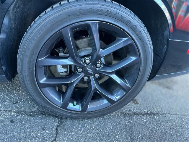 Used 2023 Dodge Challenger R/T w/ Plus Package image 10