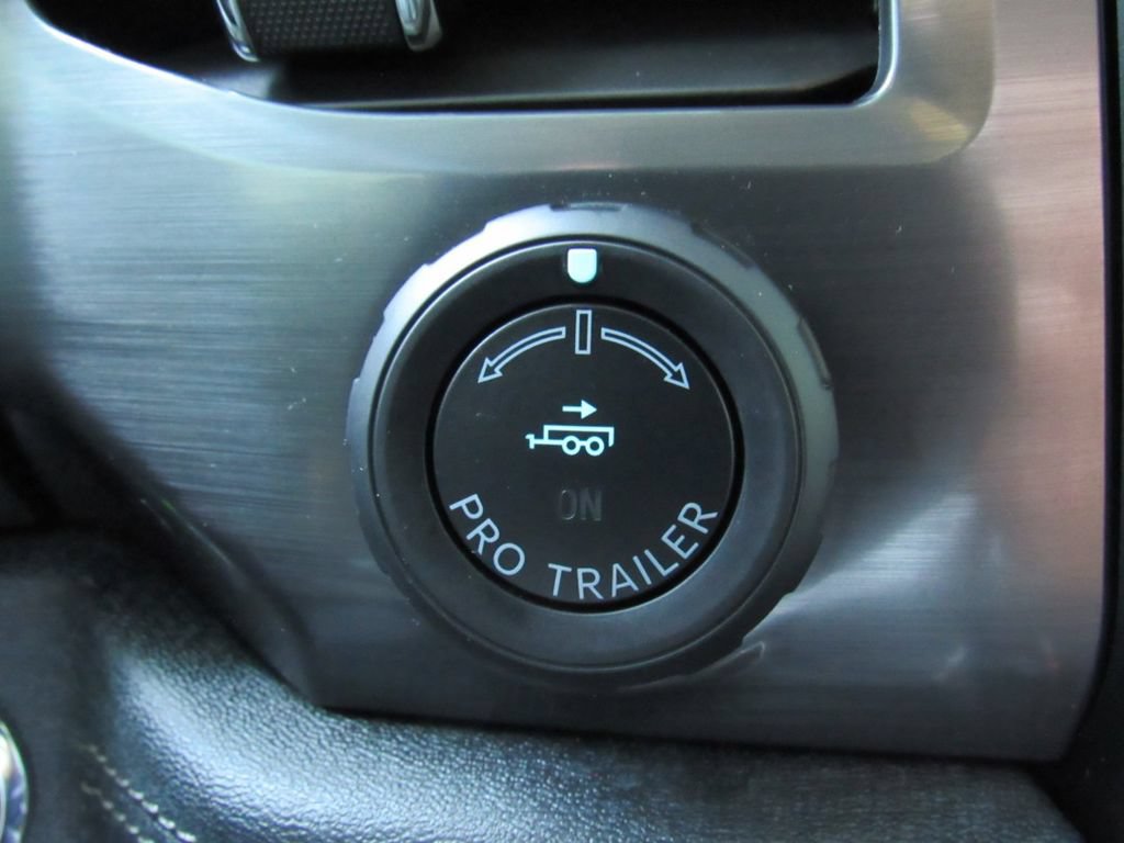 Certified 2025 Ford F150 Lightning Flash AWD/4WD image 25