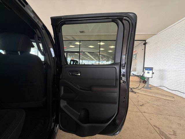 Used 2022 Nissan Frontier PRO-4X w/ Off-Road Protection Package image 25