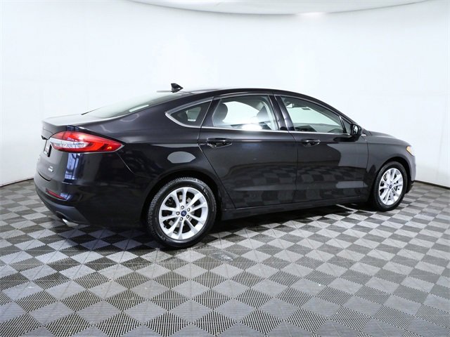 Certified 2020 Ford Fusion SE image 8