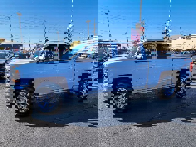 Used 2018 Chevrolet Silverado 1500 LT w/ All Star Edition image 6