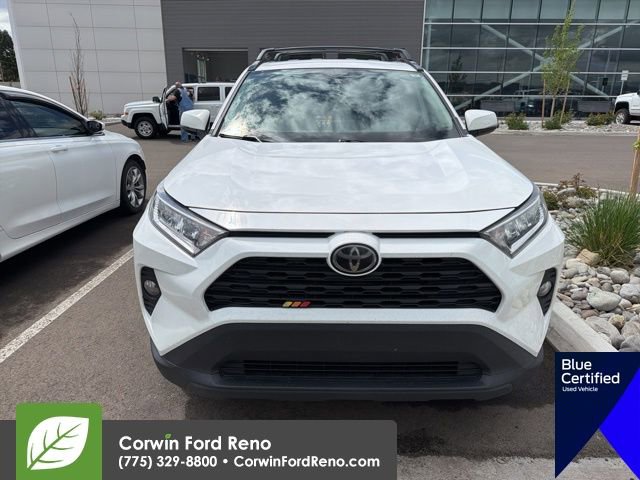 Used 2020 Toyota RAV4 XLE w/ All Weather Liner Package video 2