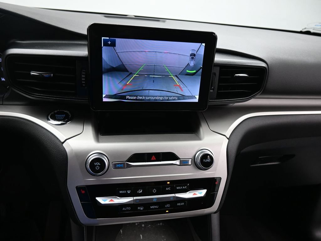 Certified 2022 Ford Explorer XLT image 42
