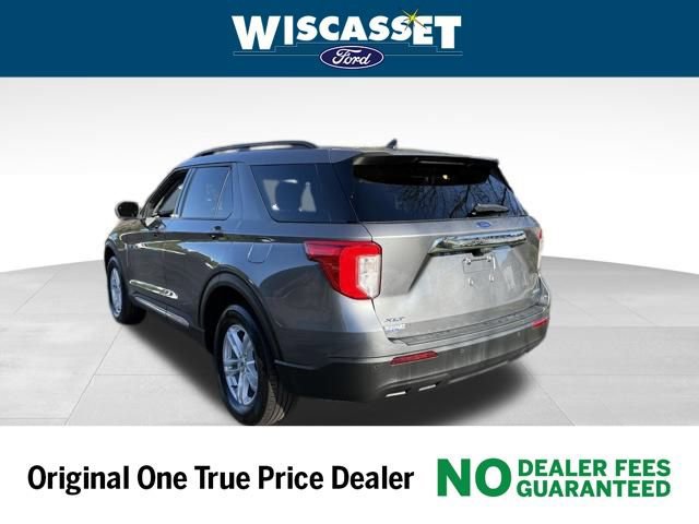 Certified 2022 Ford Explorer XLT image 3