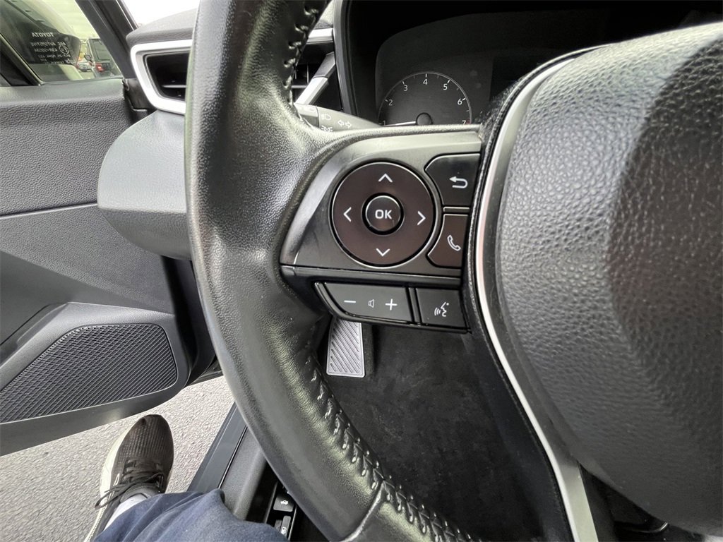 Used 2024 Toyota Corolla SE image 17