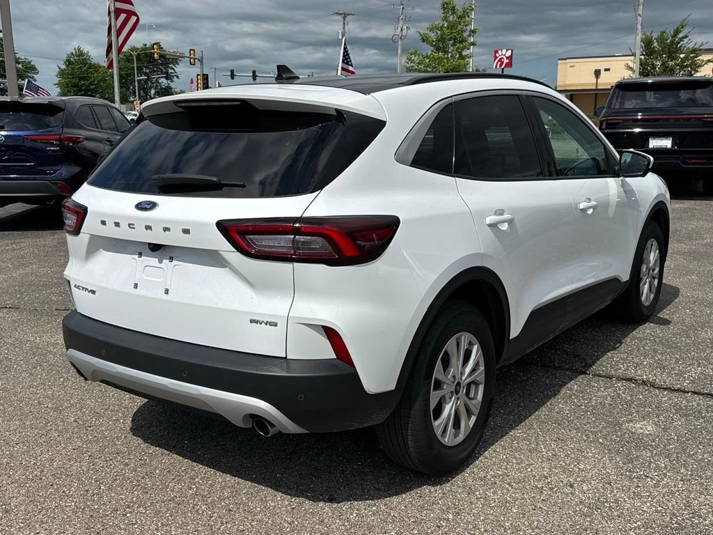 Certified 2024 Ford Escape Active w/ Tech Pack #2 AWD/4WD image 5