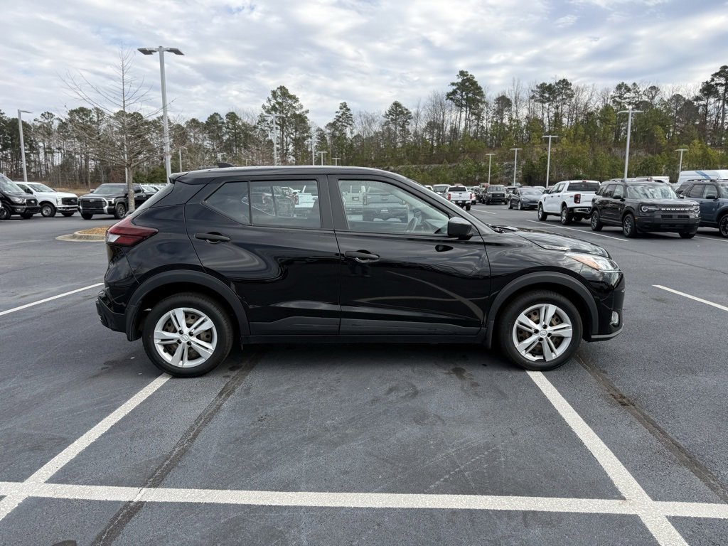 Used 2023 Nissan Kicks S w/ Interior Electronics Package image 9