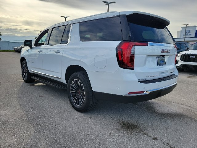 Used 2025 GMC Yukon XL Elevation RWD image 4