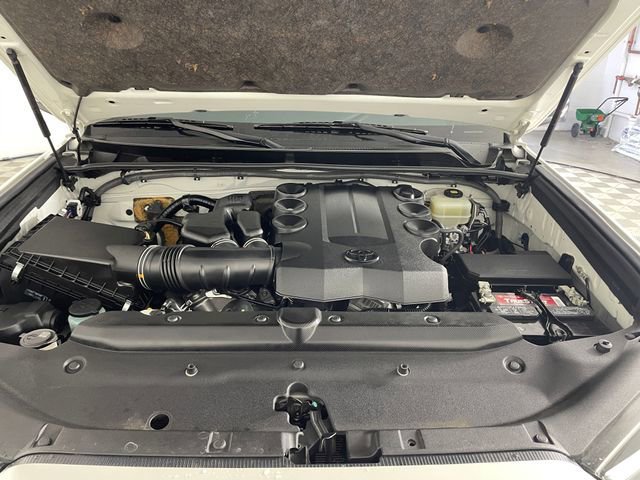 Used 2019 Toyota 4Runner Limited AWD/4WD image 29